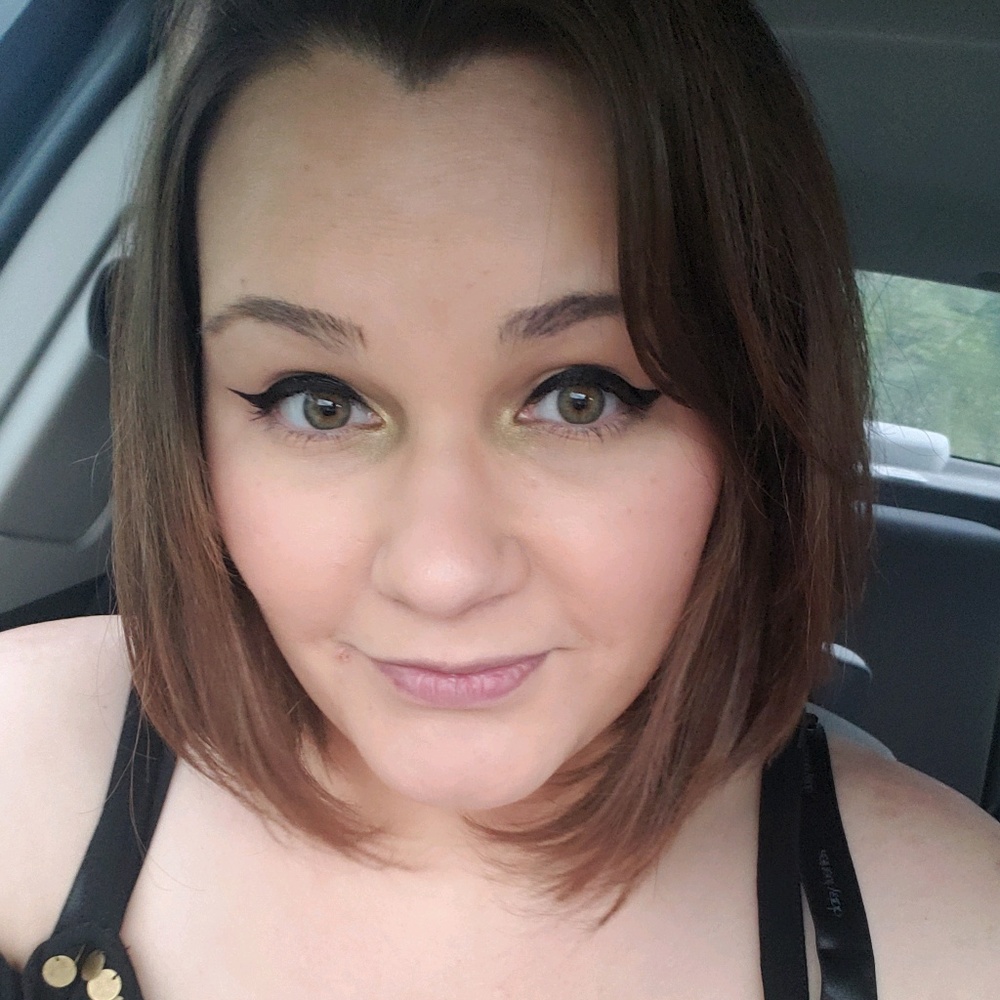 Meet your Posher, Daliss